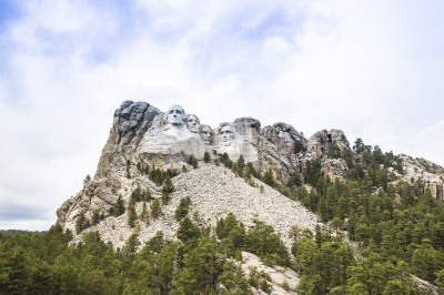 Mt Rushmore at a distance