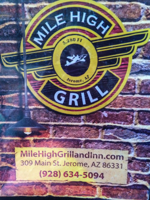 Great Lunch at the Mile High Grill